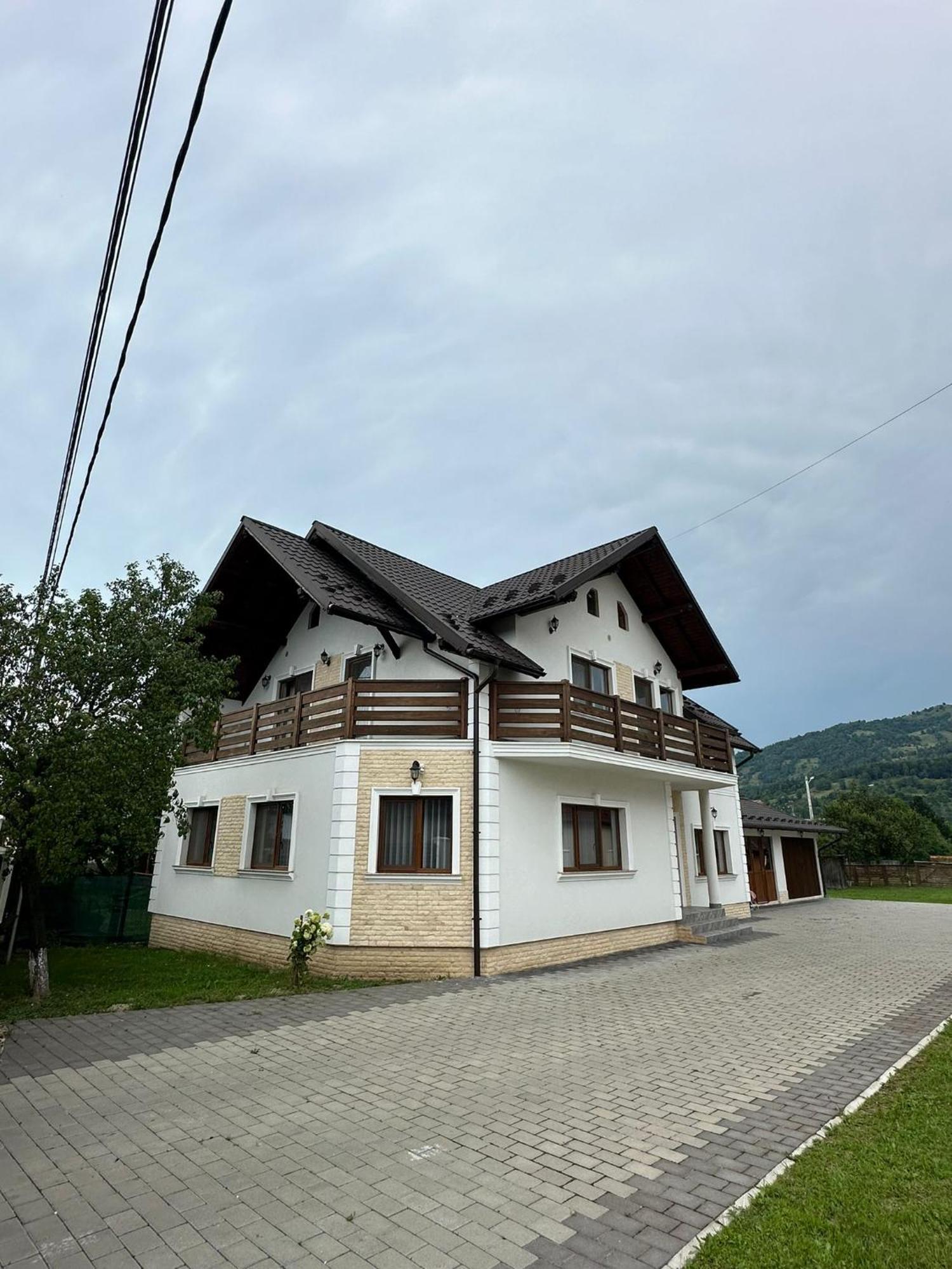 Casa Dacului Hotel Petrova Exterior foto